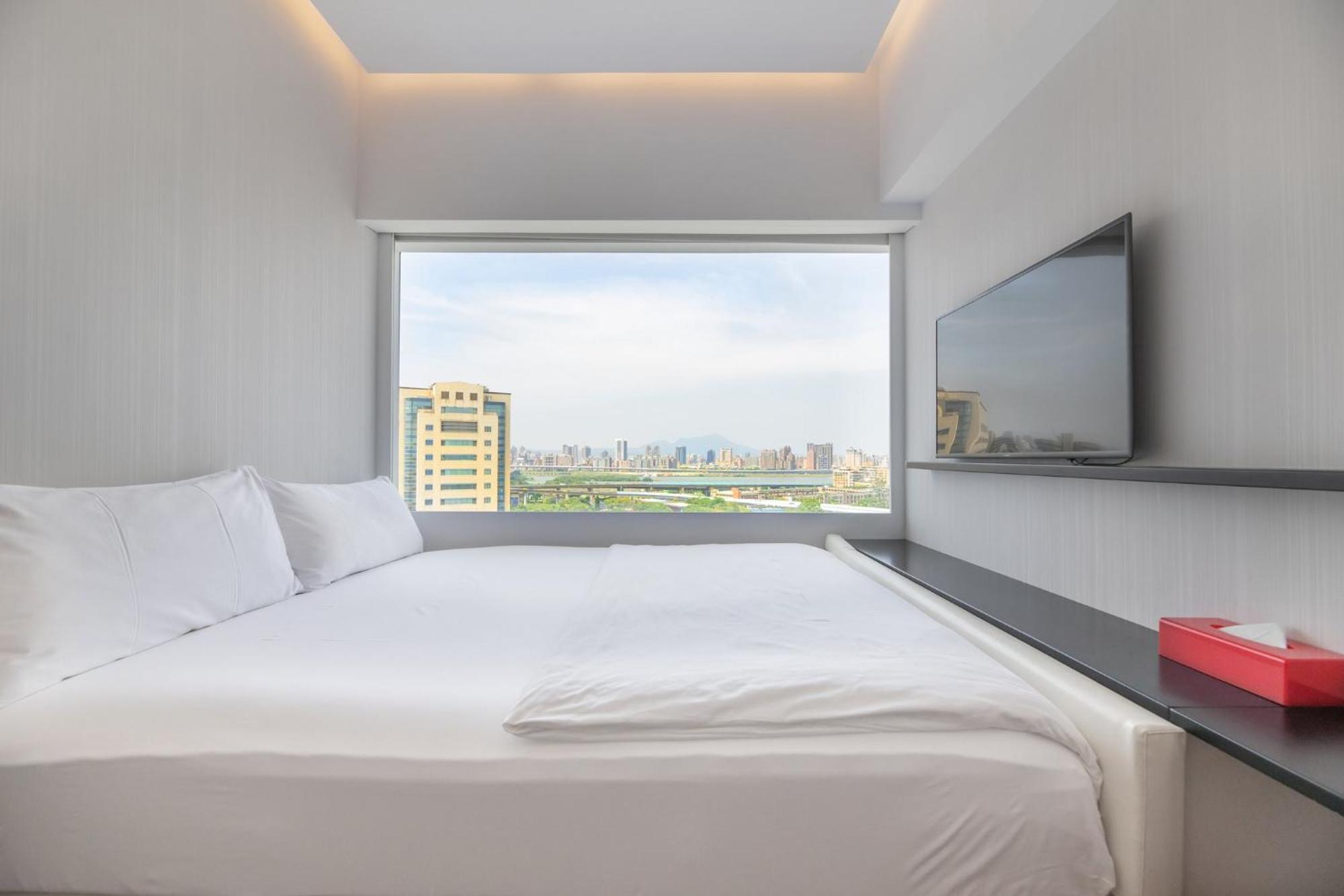 Citizenm Taipei North Gate Hotel Exterior photo