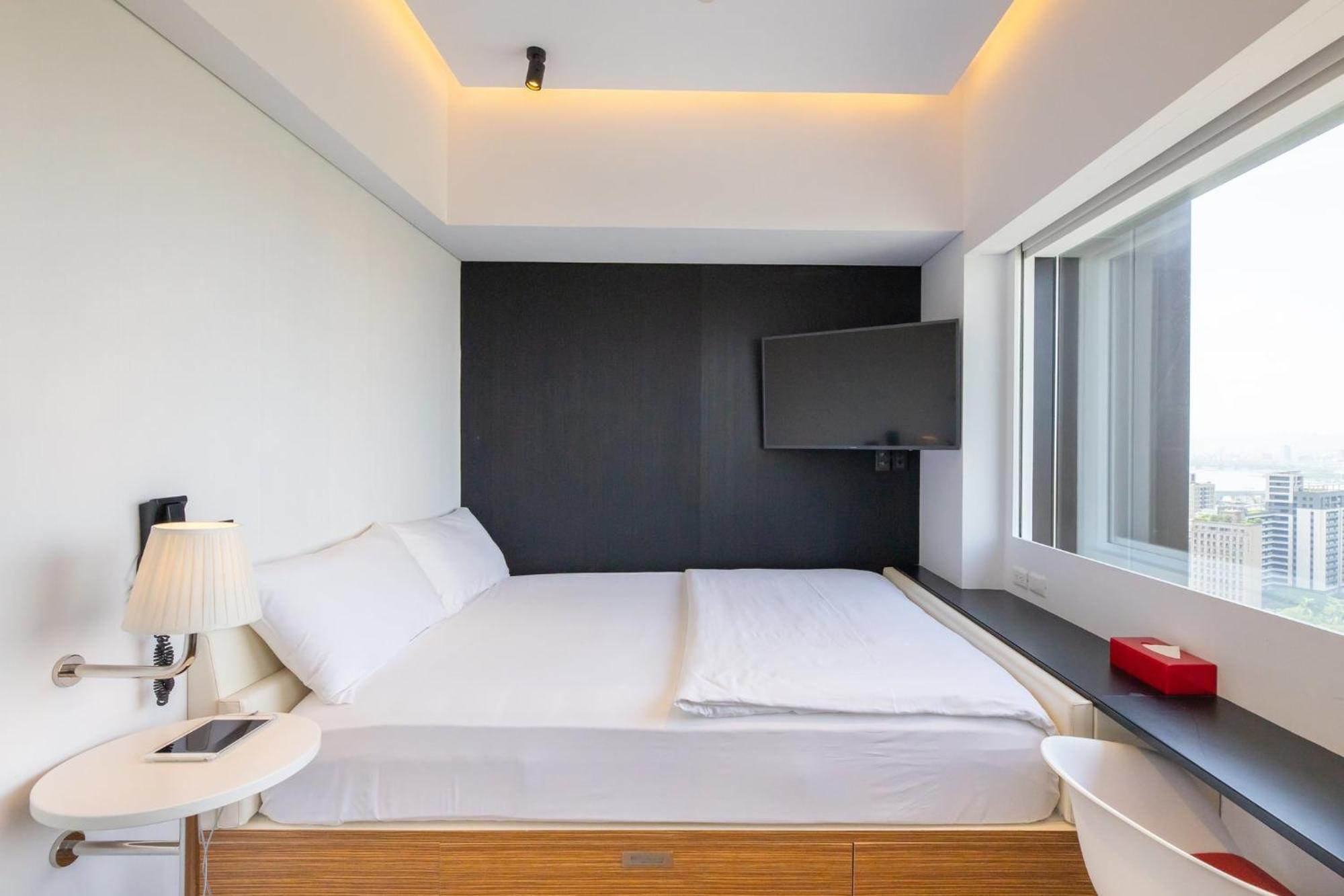 Citizenm Taipei North Gate Hotel Exterior photo